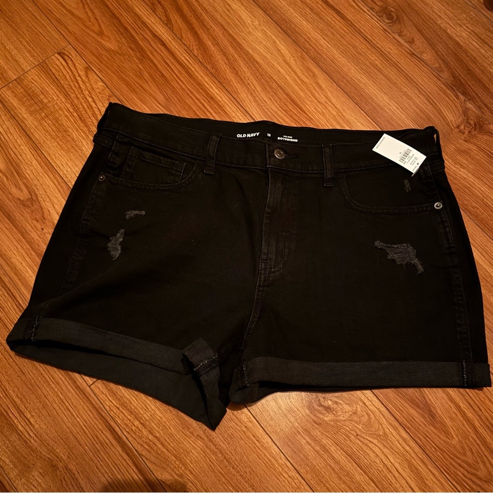 Old Navy Women's Black Denim Mid-Rise Boyfriend Shorts